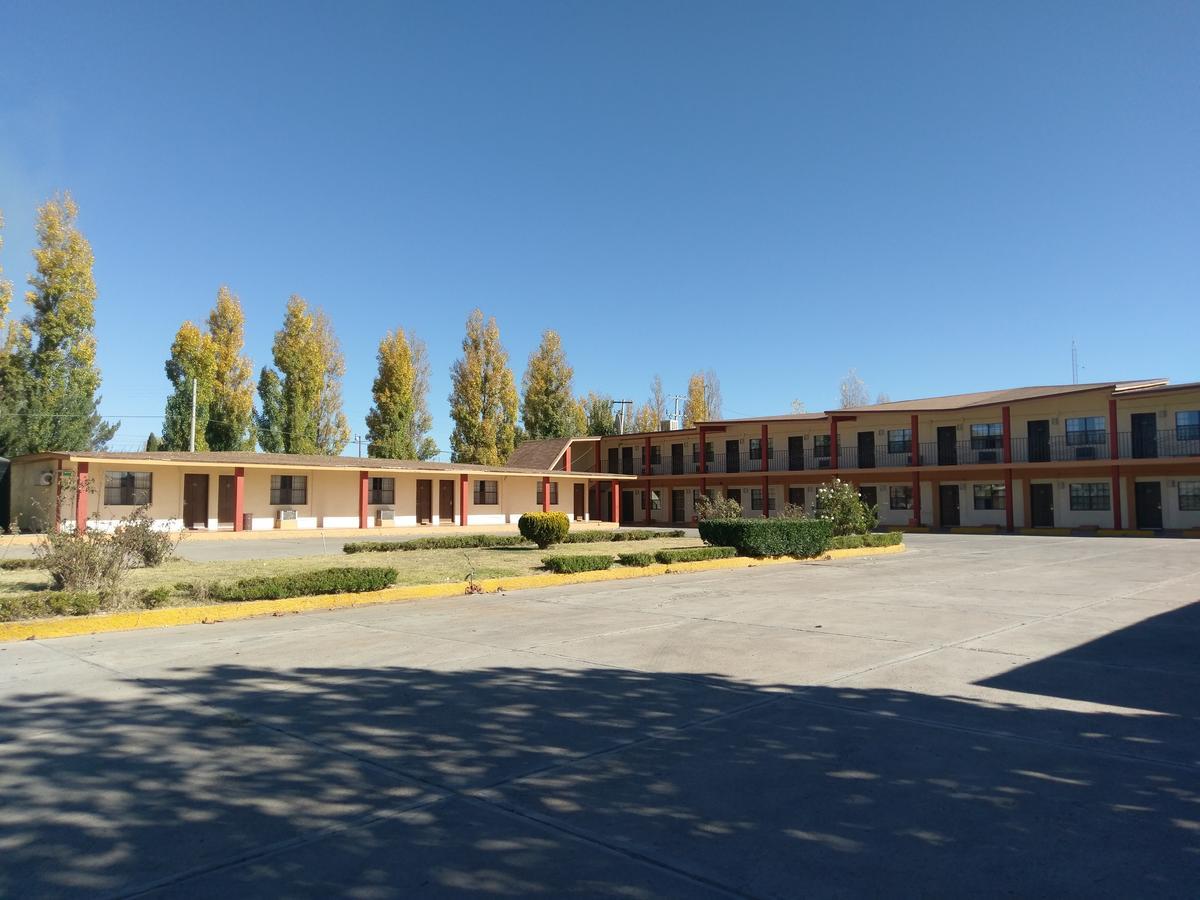 Hotel Del Camino Ciudad Cuauhtemoc  Экстерьер фото